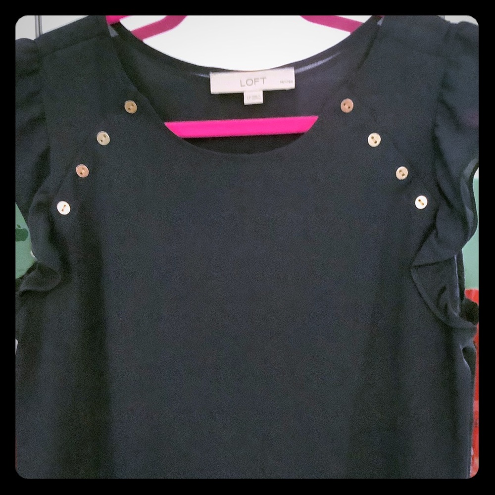 LOFT flutter sleeve blouse